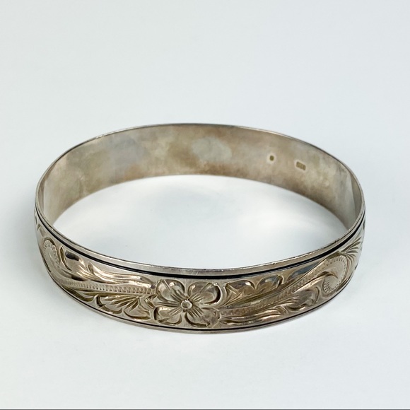 Jewelry - Vintage Sterling Silver Bangle Bracelet with Carved out Etched Flowers